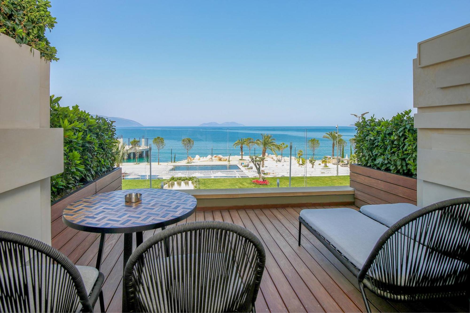 Hotel Vlora Priam, Affiliated By Melia 外观 照片