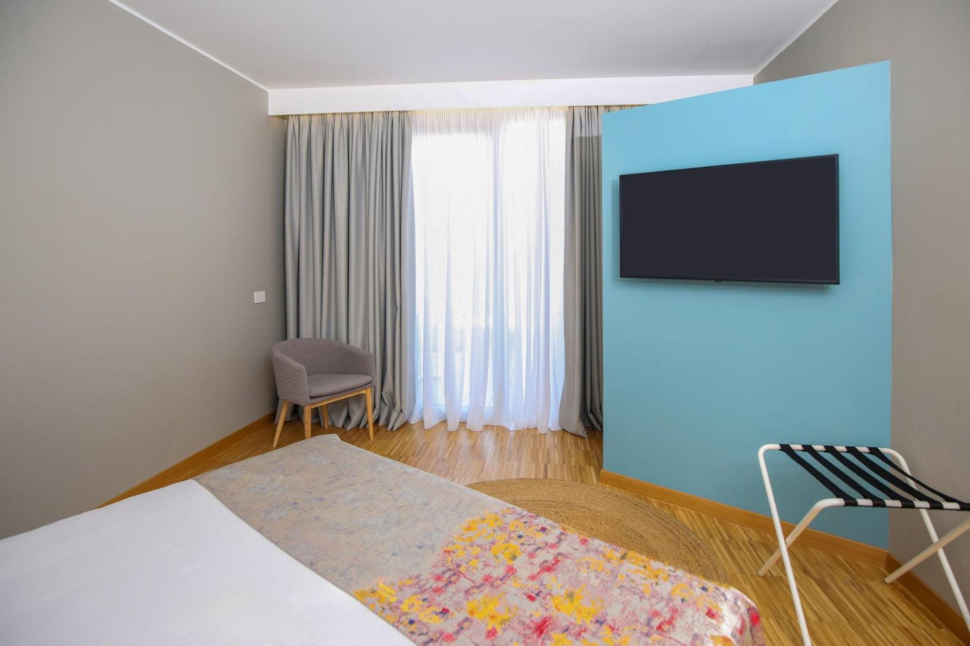 Hotel Vlora Priam, Affiliated By Melia 外观 照片