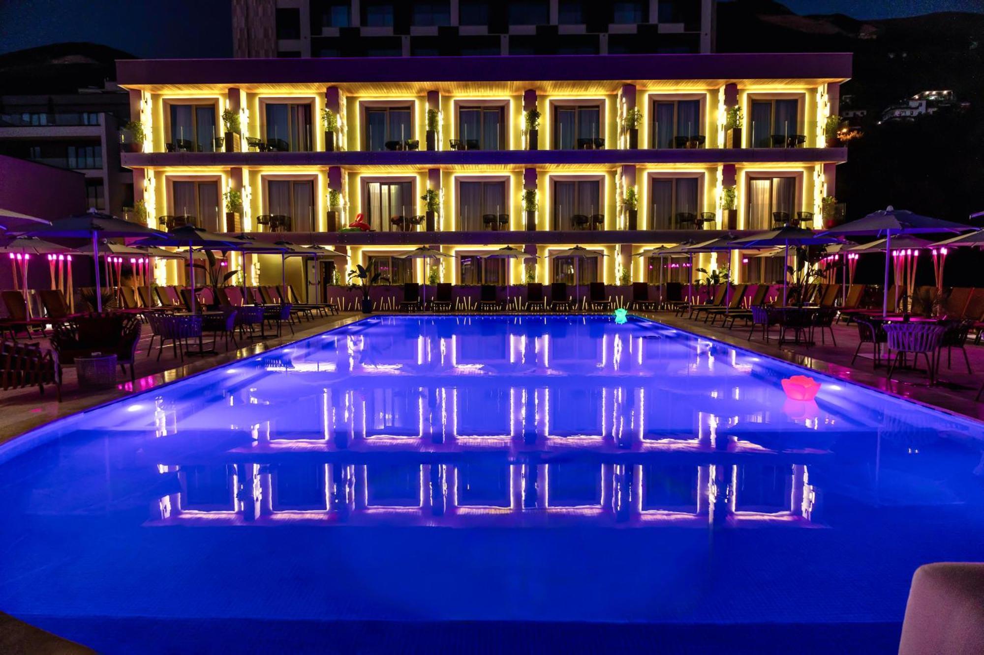 Hotel Vlora Priam, Affiliated By Melia 外观 照片