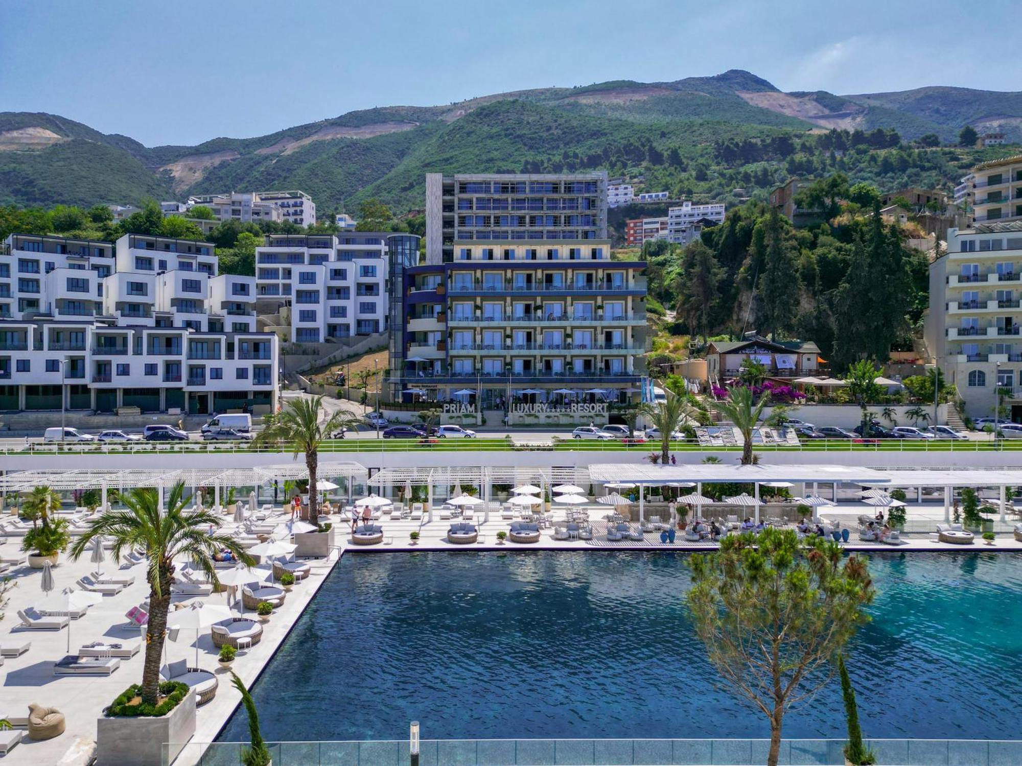 Hotel Vlora Priam, Affiliated By Melia 外观 照片