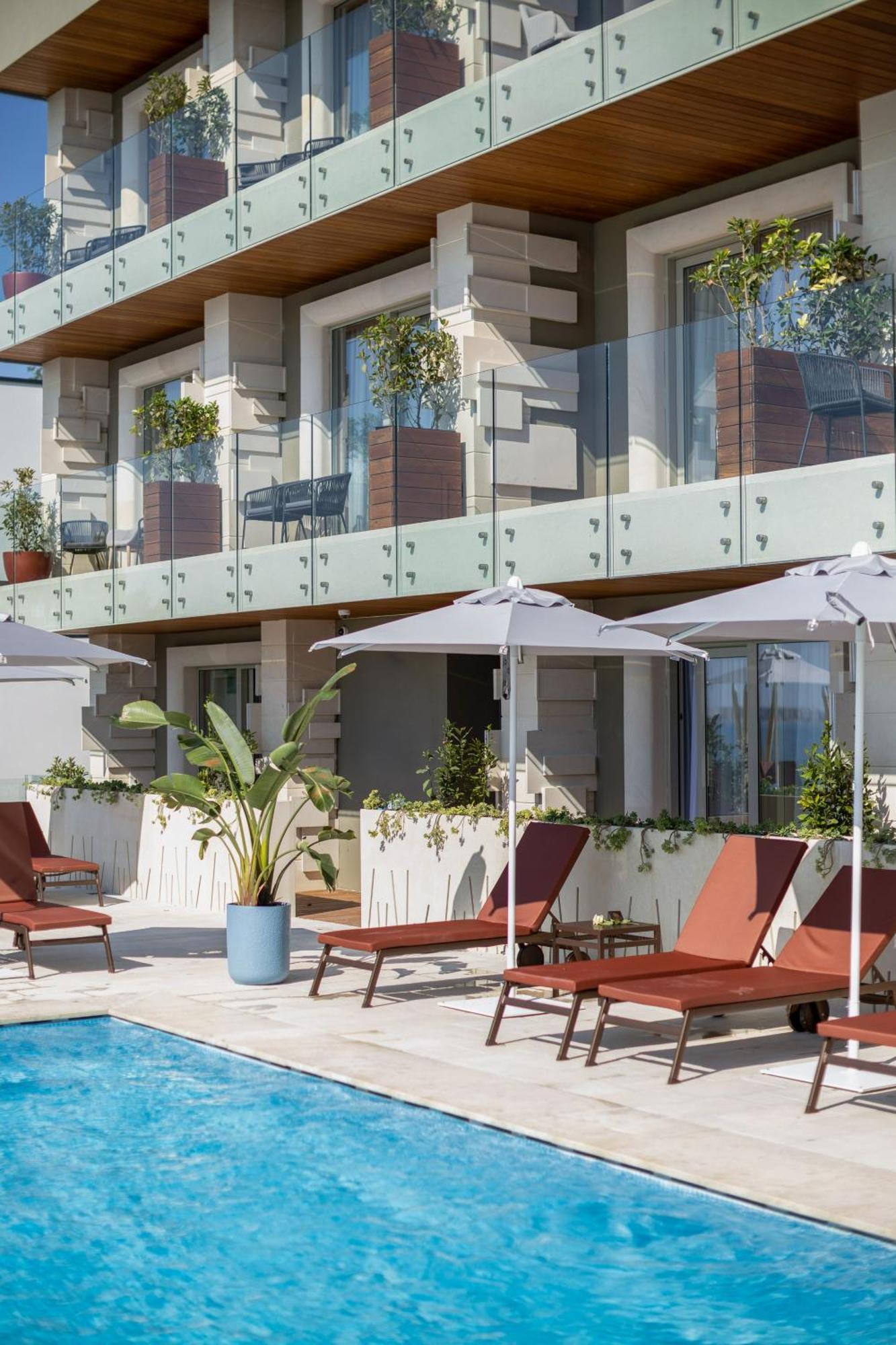 Hotel Vlora Priam, Affiliated By Melia 外观 照片